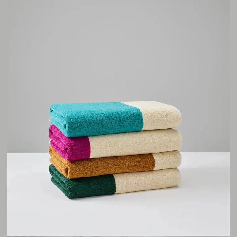 Suite702 Handdoek Red/Turquoise