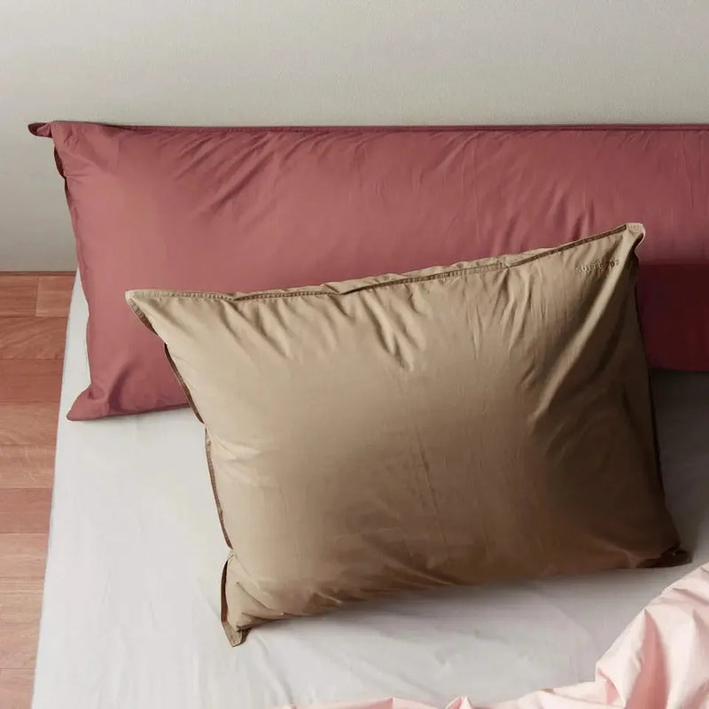 Suite702 Kussensloop Brique Red (50x180cm)