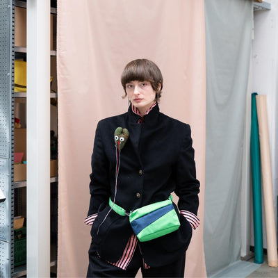 Susan Bijl The New Bum Bag Greenscreen & Dark Petrol Small - Studio Play