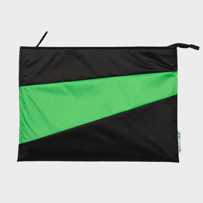 Susan Bijl The New Protectable Black & Greenscreen 13-inch