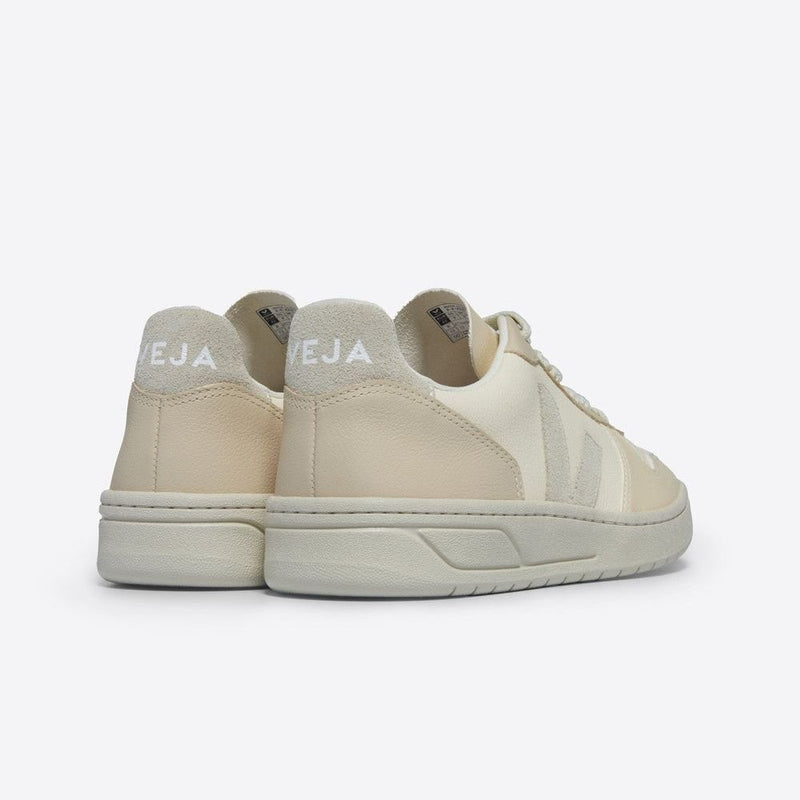 Veja ADULT V - 10 Chromefree Leather Multico Cashew Pierre - Studio Play
