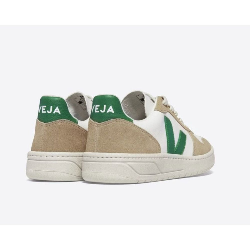 Veja ADULT V - 10 Leather Chromefree Extra White Emeraude Sahara - Studio Play