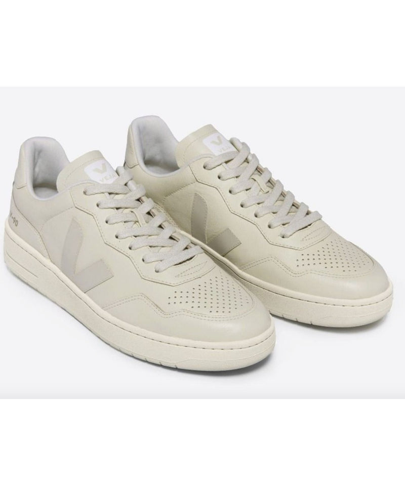 Veja Adult V 90 Leather Cashew Pierre