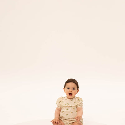 Wander & Wonder Baby Ruffle Set Lemon Daisy Floral - Studio Play