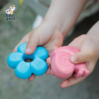 Haku Yoka Garden Finger Crayons