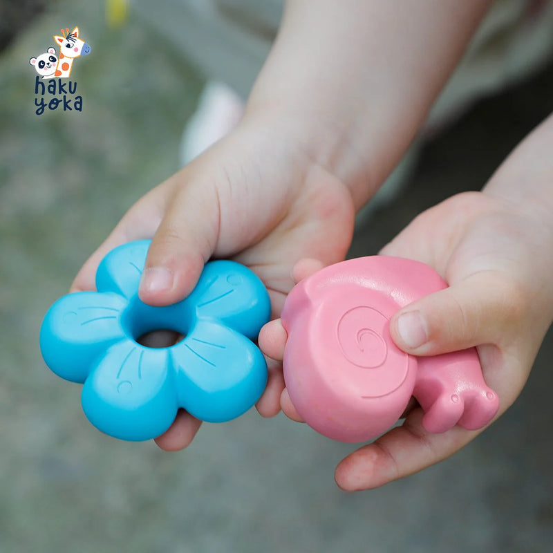 Haku Yoka Garden Finger Crayons