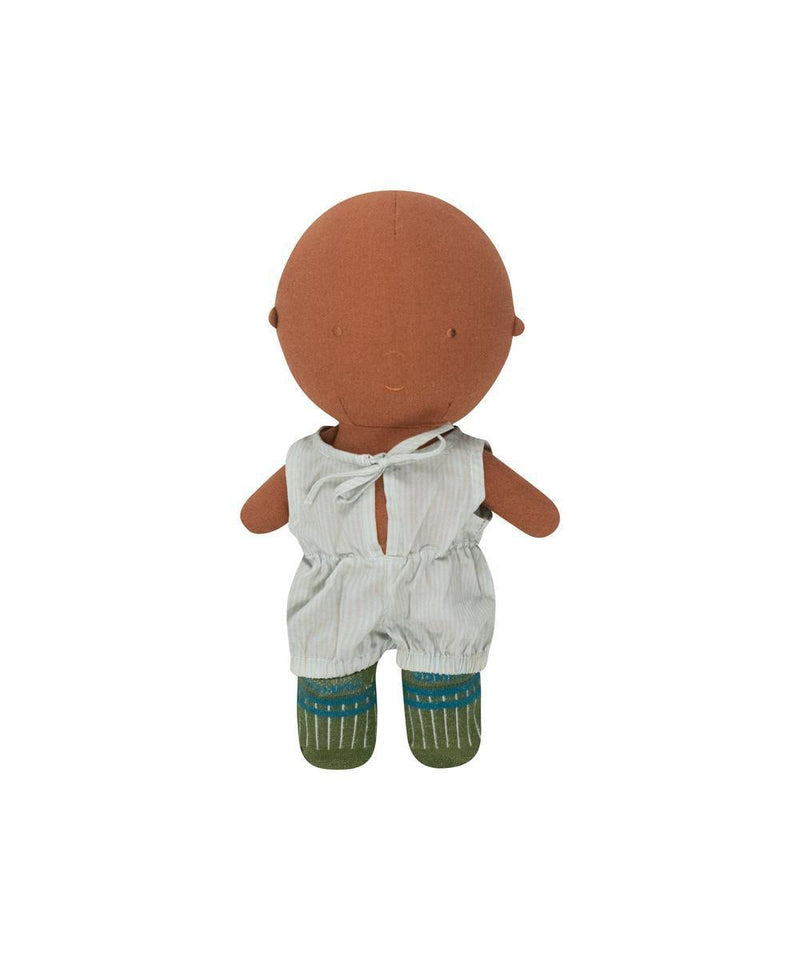 We Are Gommu Outfit Look 
