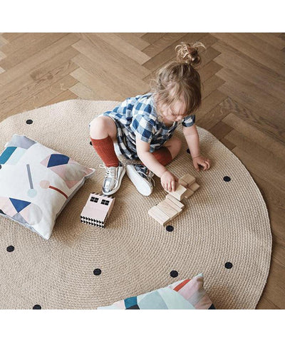 Ferm Living Rond Tapijt Zwarte Bolletjes