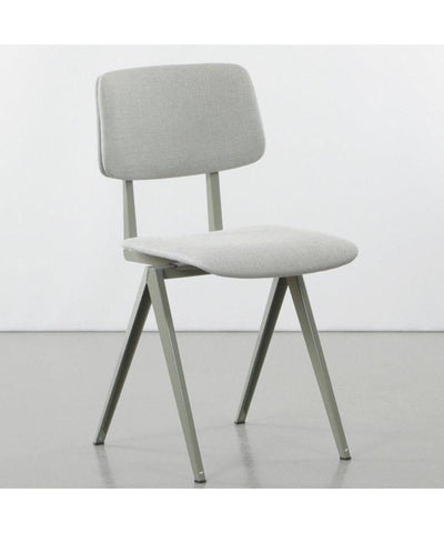 Galvanitas S16 Stoel Gestoffeerd Cementgrijs - Piquet Lightgrey 60 - Studio Play