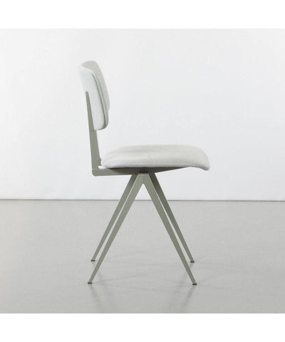 Galvanitas S16 Stoel Gestoffeerd Cementgrijs - Piquet Lightgrey 60 - Studio Play