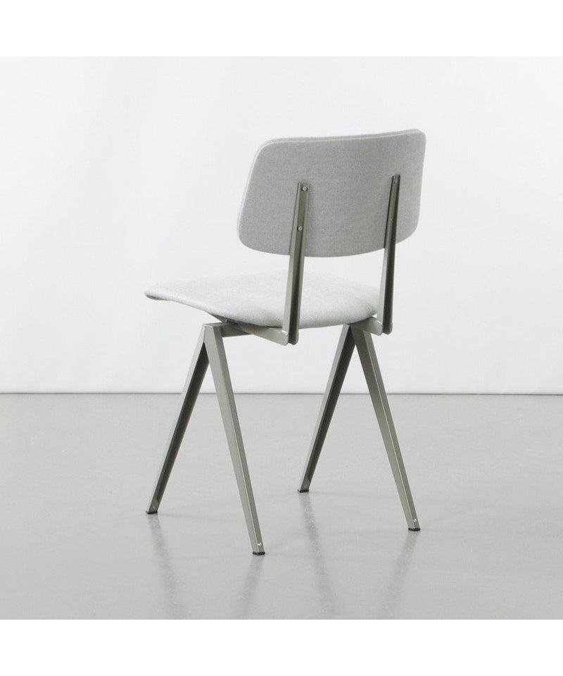 Galvanitas S16 Stoel Gestoffeerd Cementgrijs - Piquet Lightgrey 60