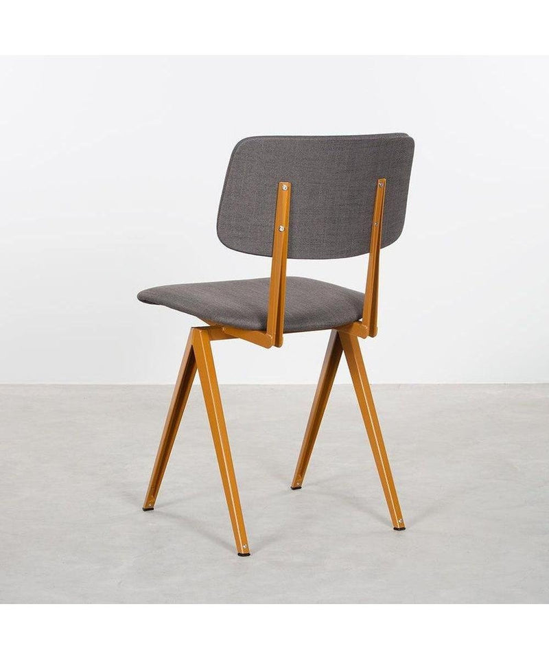 Galvanitas S16 Stoel Gestoffeerd Okerbruin - Piquet Coffee 81 - Studio Play
