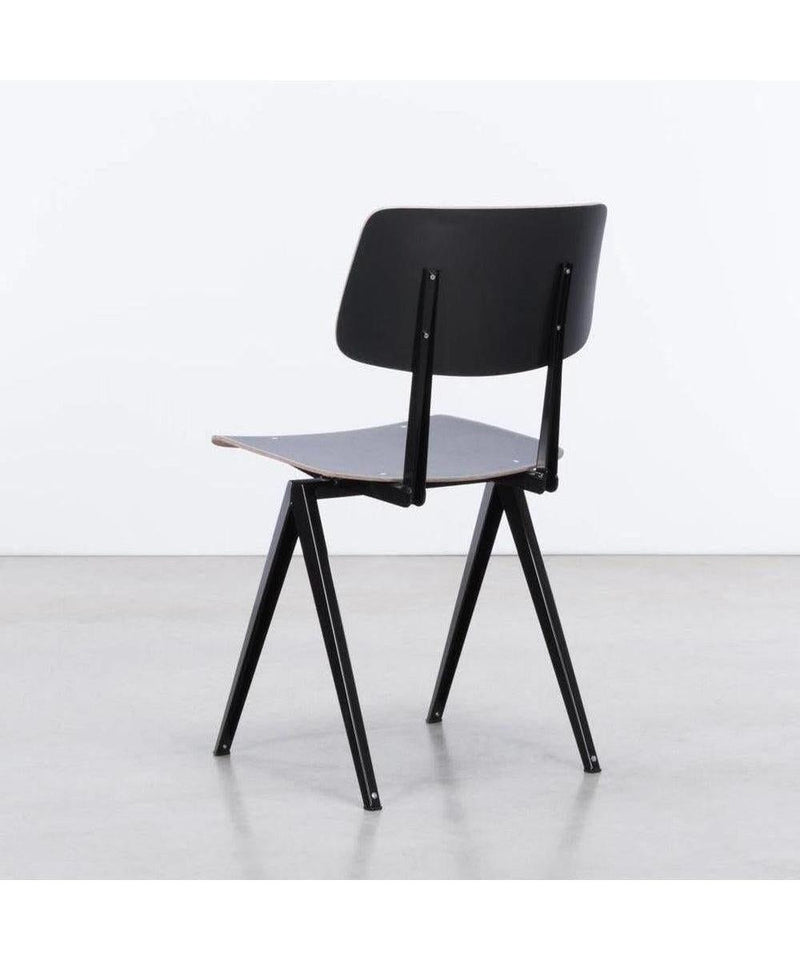 Galvanitas S16 Stoel Zwart - Studio Play