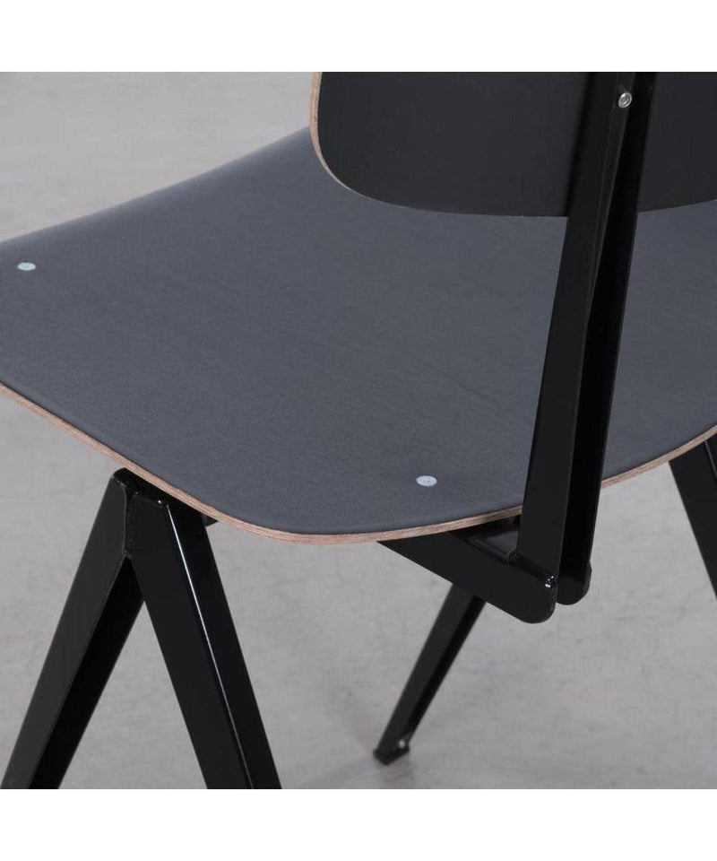 Galvanitas S16 Stoel Zwart - Studio Play