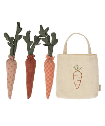 Maileg Carrots In Shopping Bag