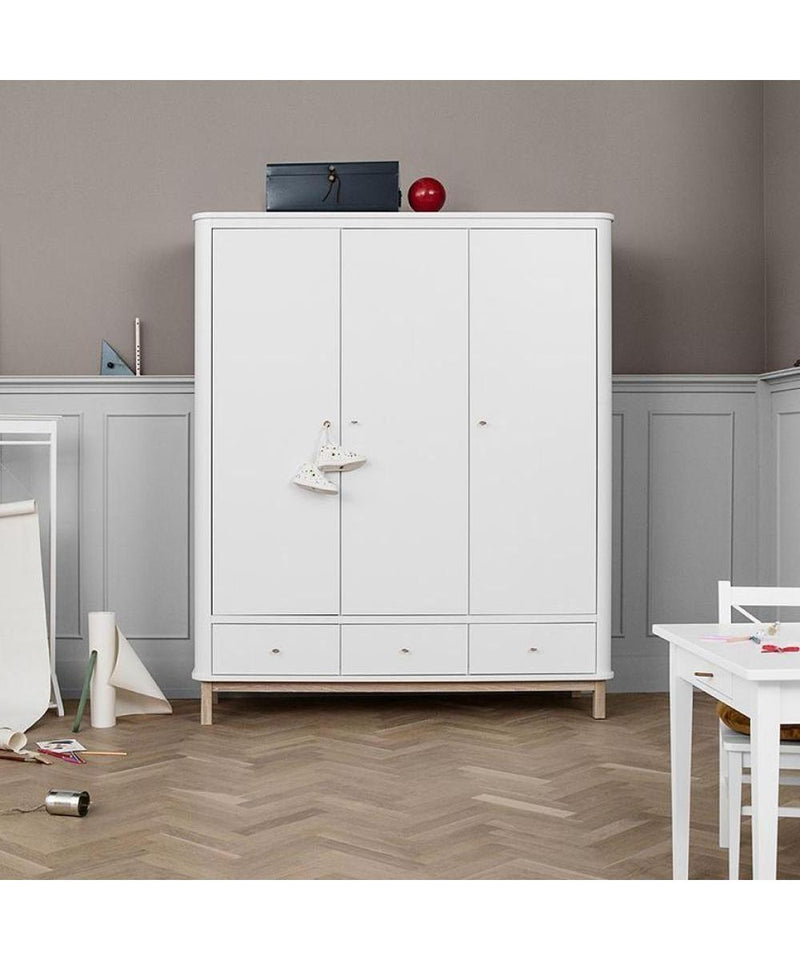 Oliver Furniture 3 Doors Wardrobe White/Oak 041353 - Studio Play