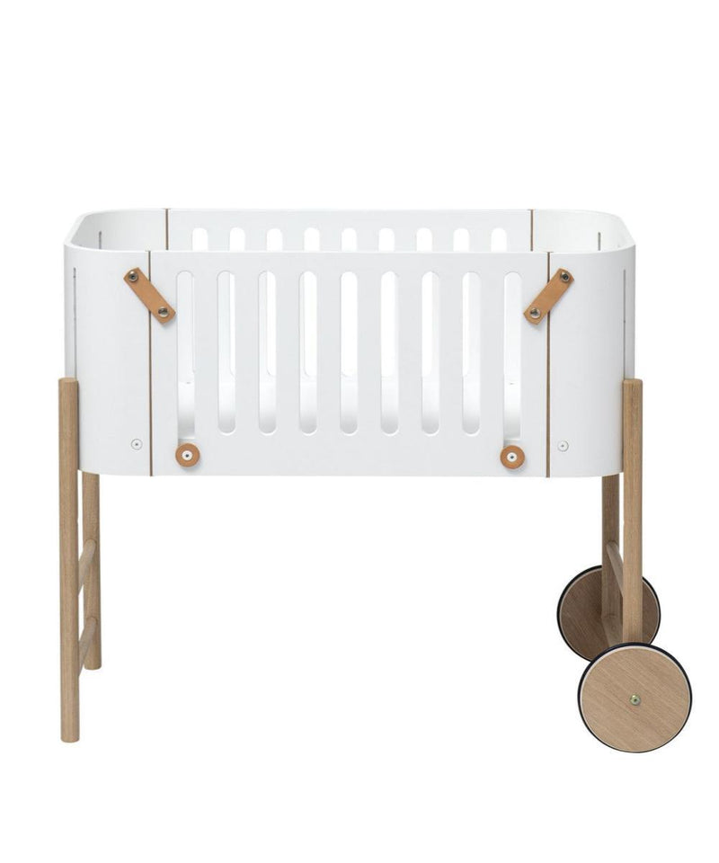 Oliver Furniture Cododo Extendible Wooden Bed With Kit White