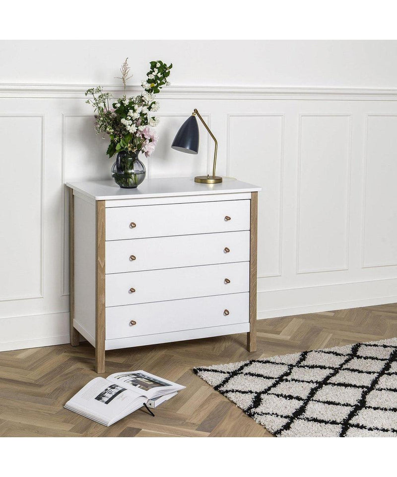 Oliver Furniture Wood Dresser 4 Drawers White/Oak