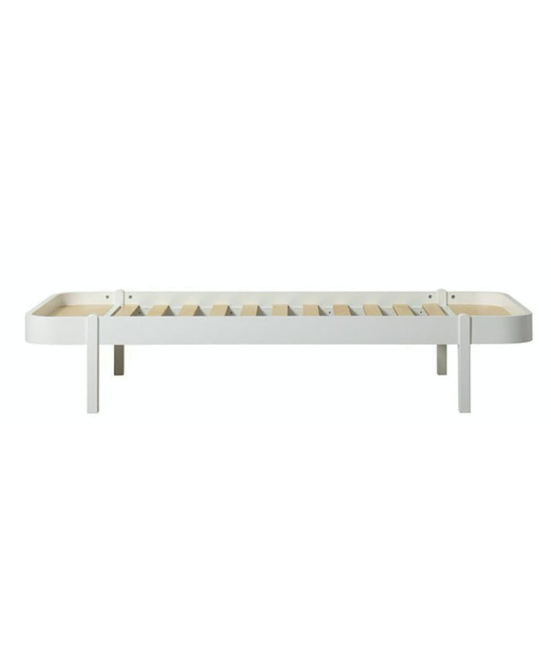Oliver Furniture Wood Lounger Bed 90x200cm White 041564 - Studio Play
