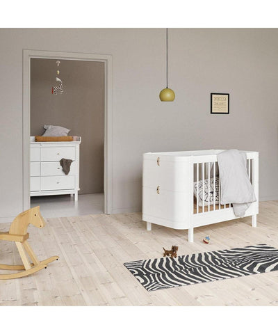 Oliver Furniture Wood Nursery Dresser 6 Drawers Large Top White