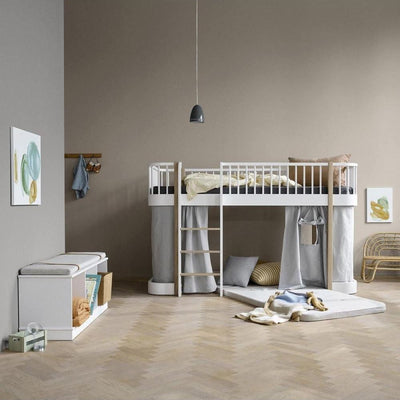 Oliver Furniture Wood Shelving Unit 3x1 with base 041335 - Studio Play