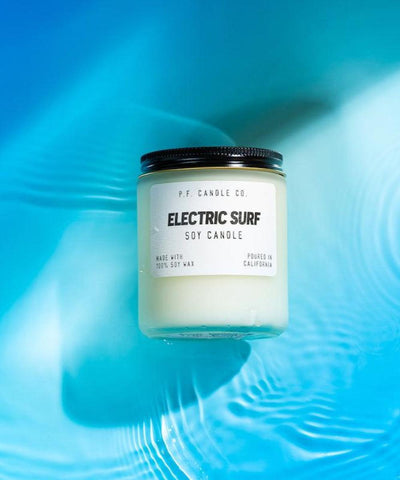 P.F. Candle Co Kaars Soyawax Electric Surf