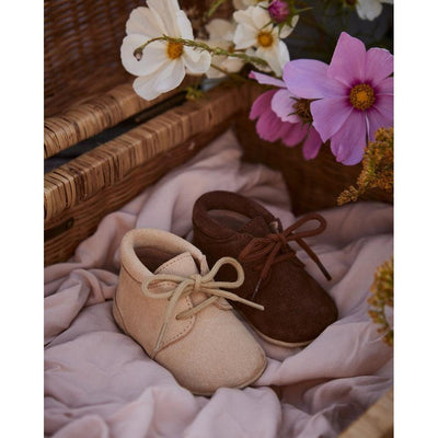 Petit Nord Crib Shoe Mushroom