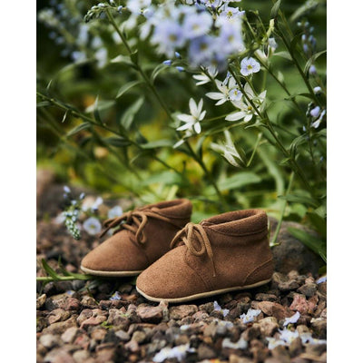 Petit Nord Crib Shoe Mushroom